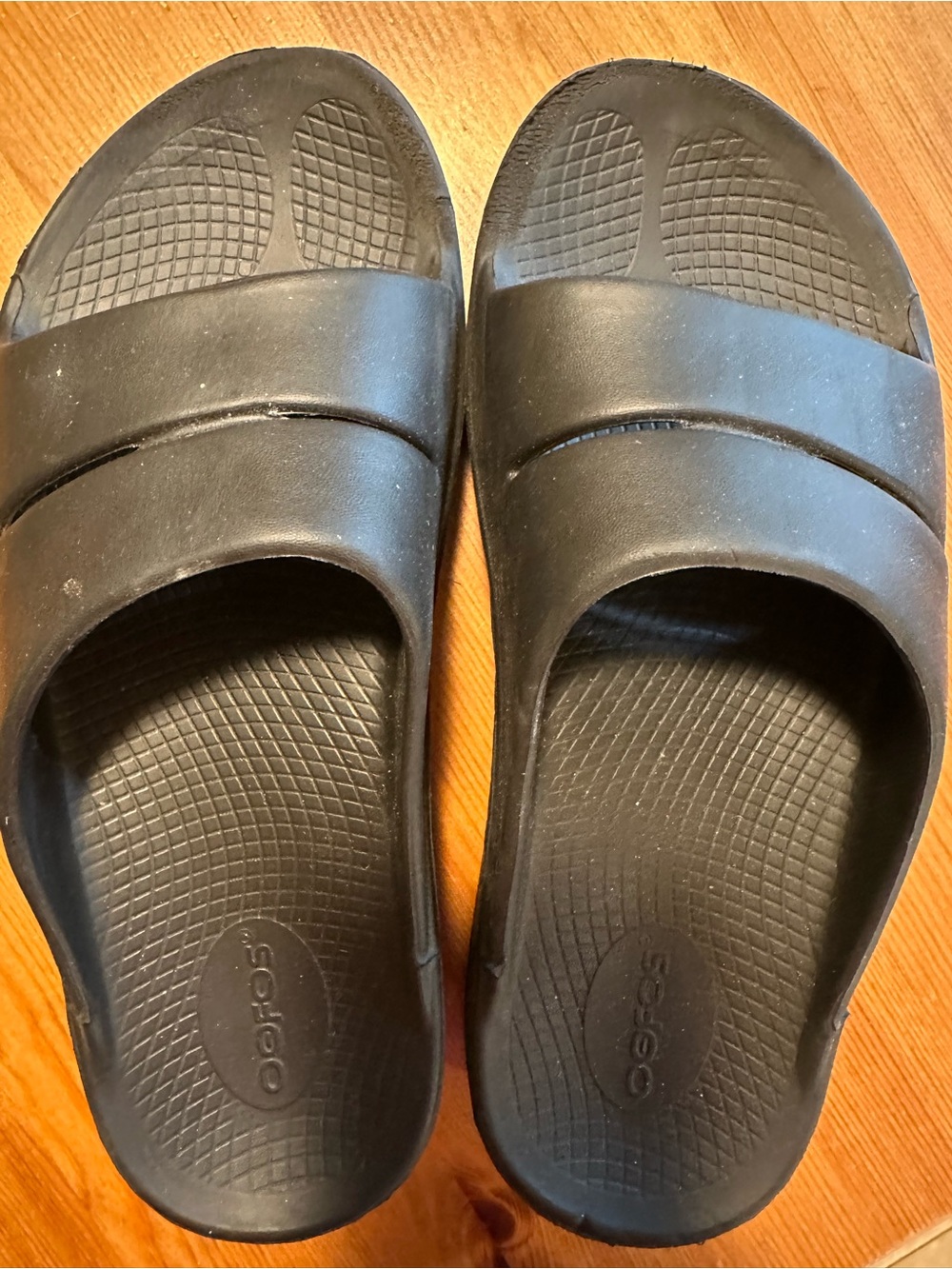 OOFOS Black Men's 7 Women’s 9 Recovery Slide - OOriginal Style